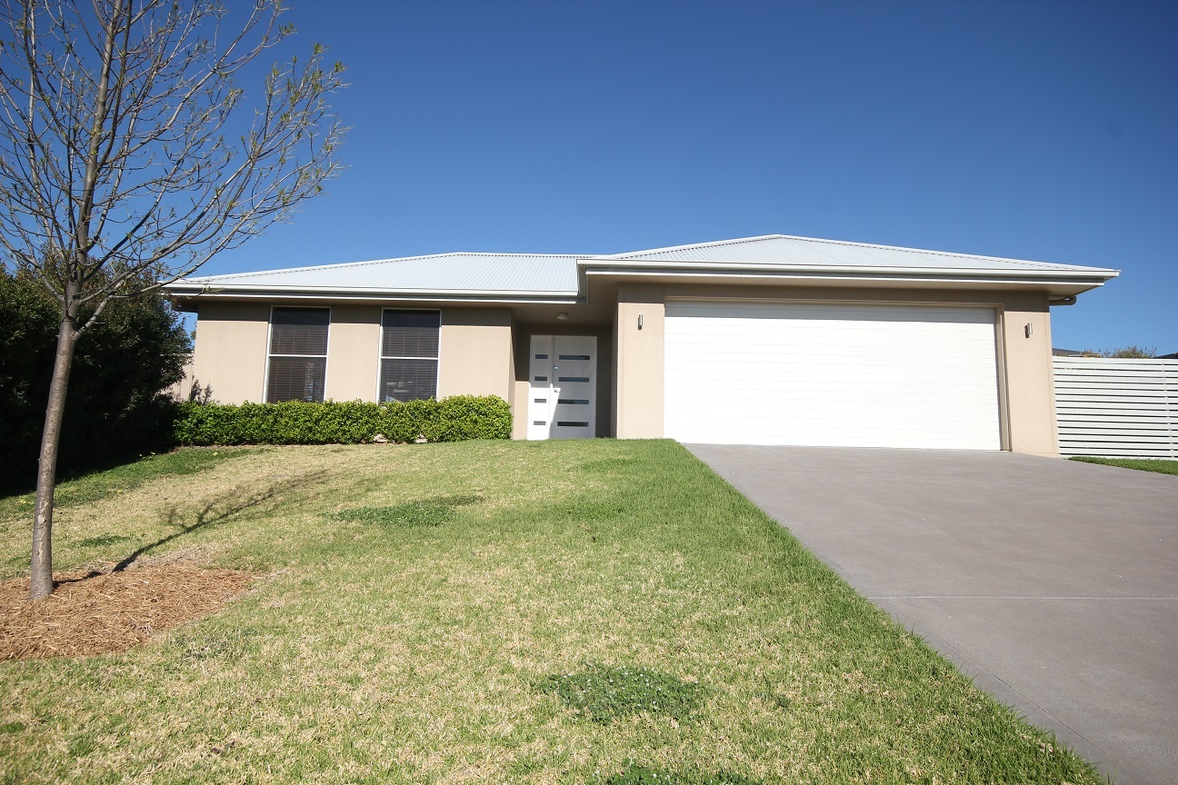 Sold - 14 Palmer Avenue - New Property in Mudgee - Real Estate by David Goldring
