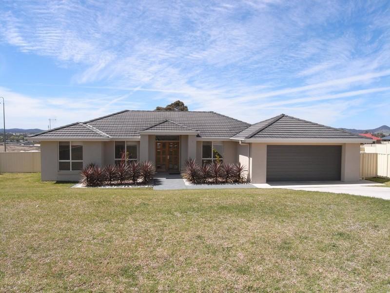 Sold - 9 Banjo Patterson Avenue - New Property in MUDGEE - Real Estate by