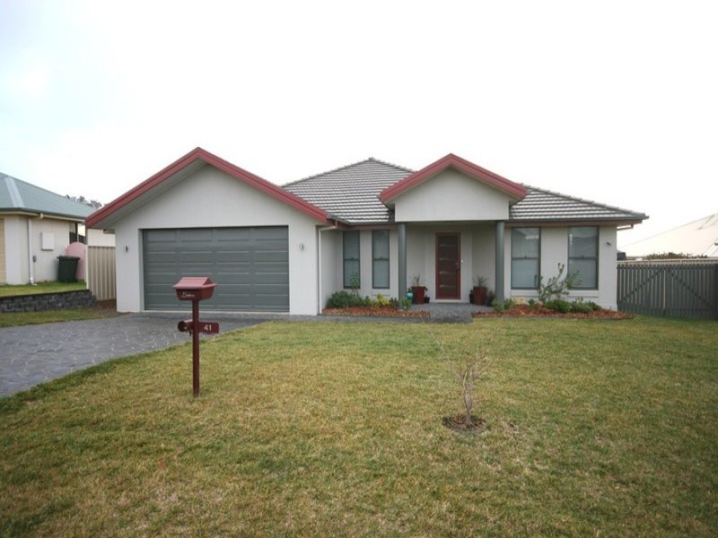 Sold - 41 Hardy Crescent - New Property in MUDGEE - Real Estate by