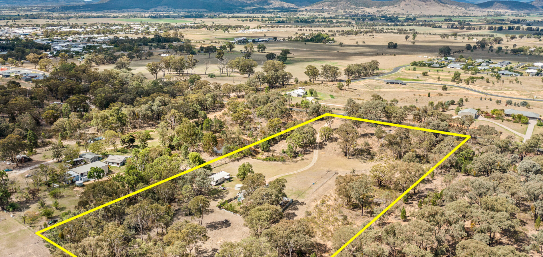 For Sale - 268 Robertson Road - New Property in Mudgee - Real Estate by Sara Perry