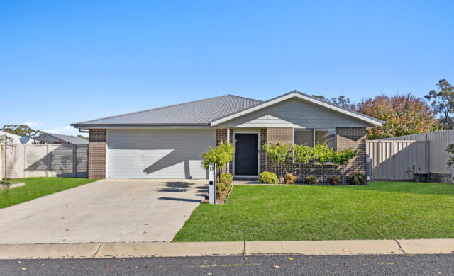 For Sale - 13 Hughson Avenue - New Property in Mudgee - Real Estate by Annie Christensen