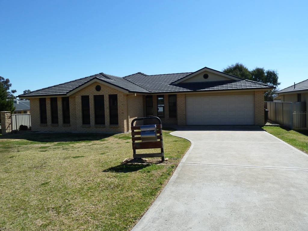 Sold - 33 Macquarie Drive - New Property in Mudgee - Real Estate by Hugh Bateman
