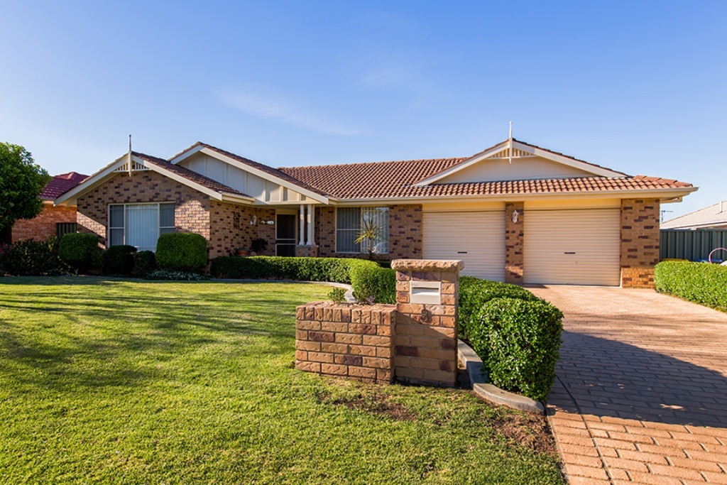 Sold - 8 Woodside Close - New Property in Mudgee - Real Estate by