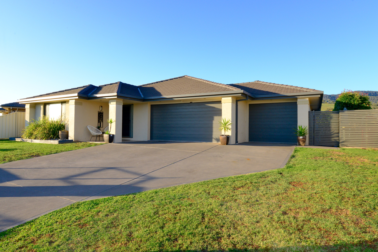 Sold - 38 White Circle - New Property in Mudgee - Real Estate by David Goldring