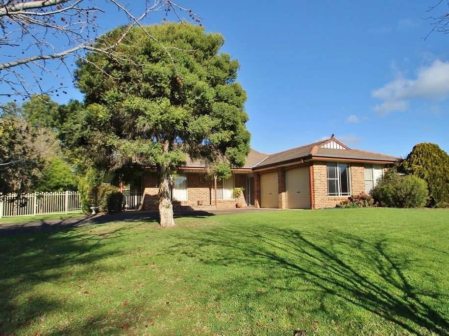 Sold - 11 Julia Court - New Property in Mudgee - Real Estate by