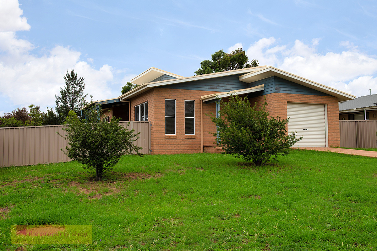 Sold - 18 Palmer Avenue - New Property in Mudgee - Real Estate by David Goldring