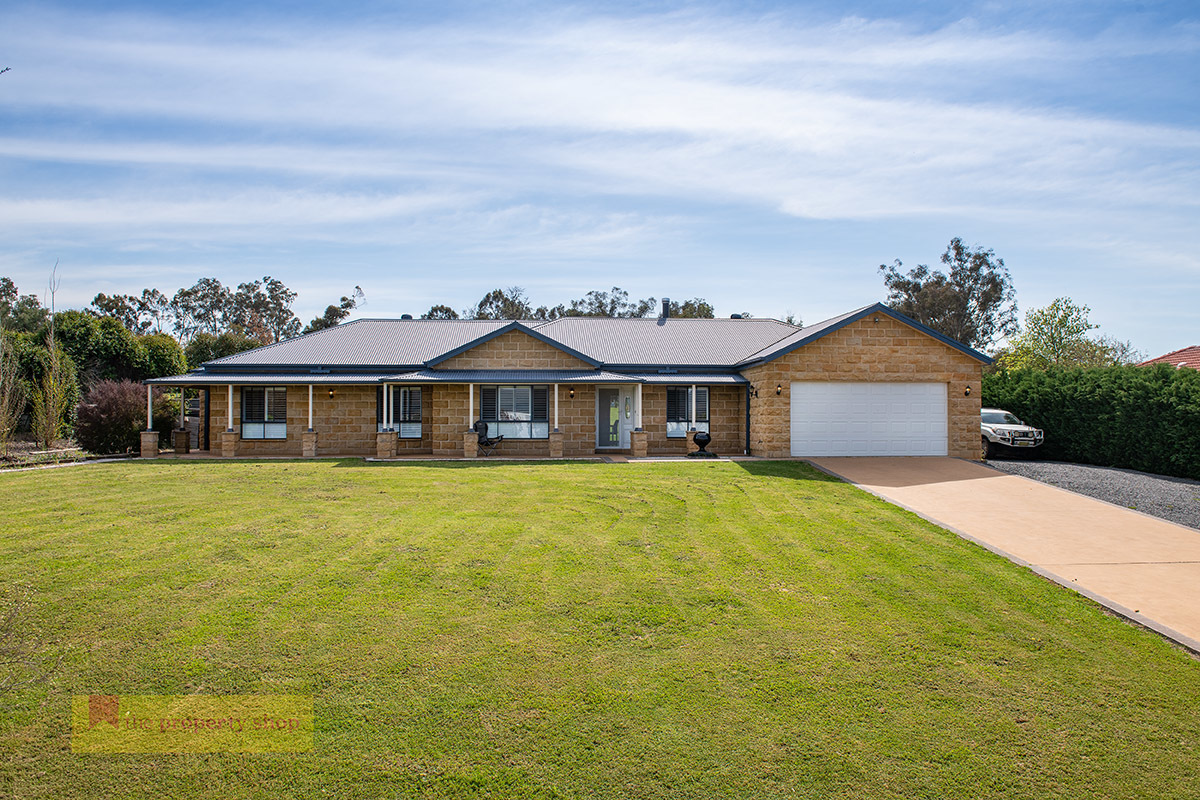 Sold - 12 Bumberra Place - New Property in Mudgee - Real Estate by David Goldring